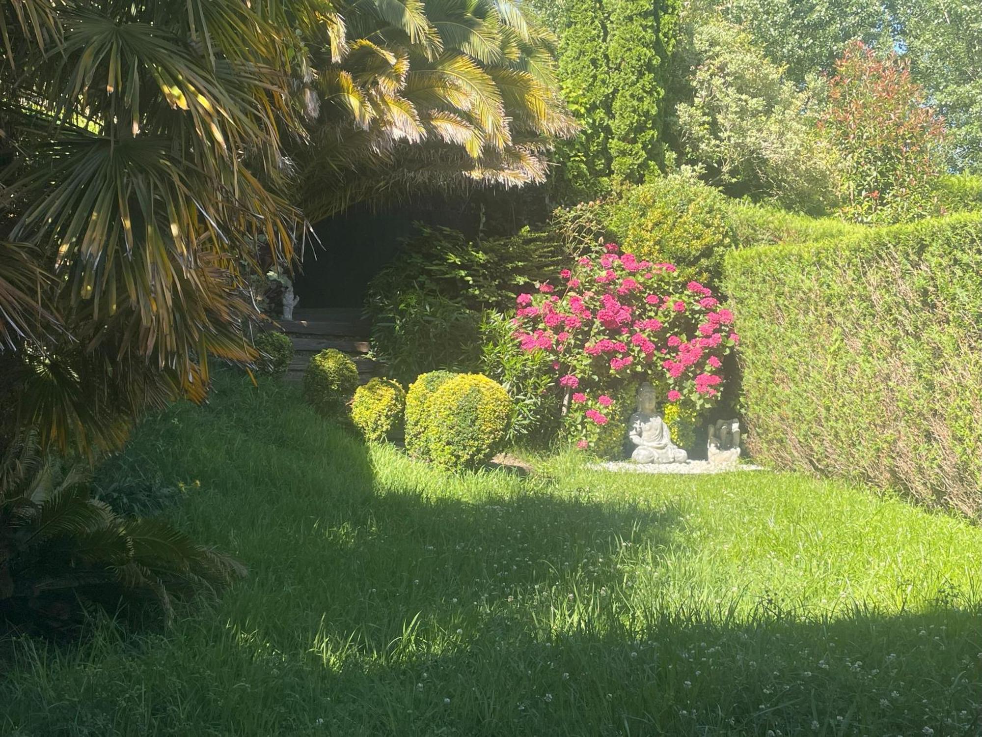 Casa Romantica En Hendaya Villa Buitenkant foto